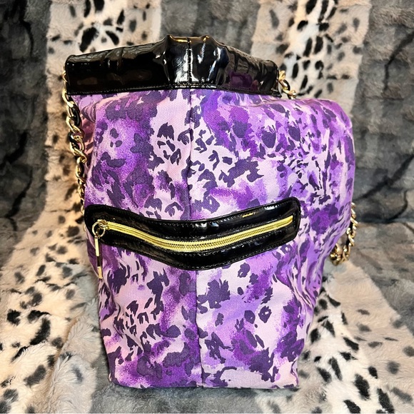 Betsey Johnson large tote bag - Picture 4 of 7